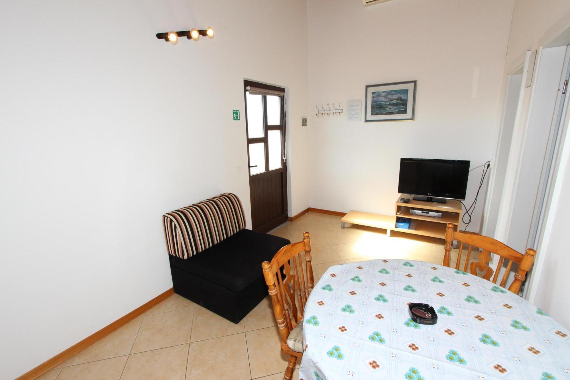 Apartments Malvina Rovinj Bagian luar foto